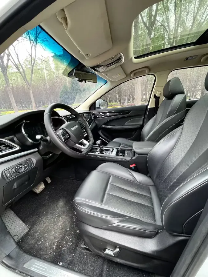 2019 Jetour X90 1.6T 197HP L4 7DCT,autocango,china used car exporter,china ev exporter,chinese used car exporter,chinese used ev exporter