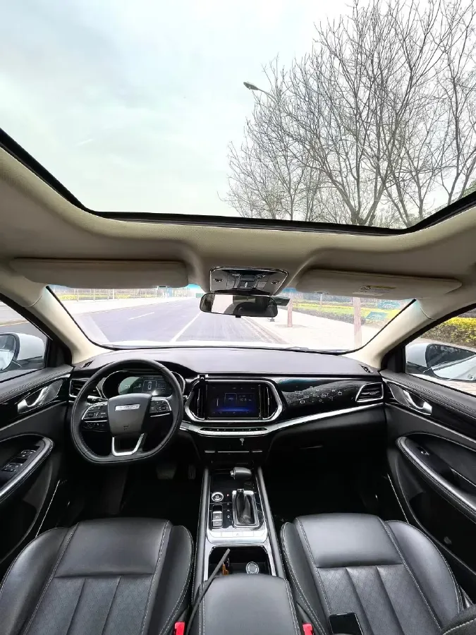 2019 Jetour X90 1.6T 197HP L4 7DCT,autocango,china used car exporter,china ev exporter,chinese used car exporter,chinese used ev exporter