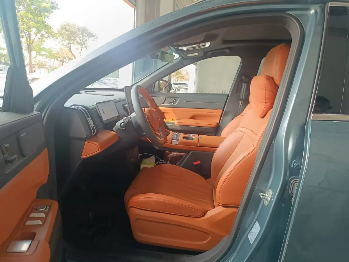 2025 Chery Tiggo8 PLUS C-DM 1.5T 156HP L4 1DHT PHEV,autocango,china used car exporter,china ev exporter,chinese used car exporter,chinese used ev exporter