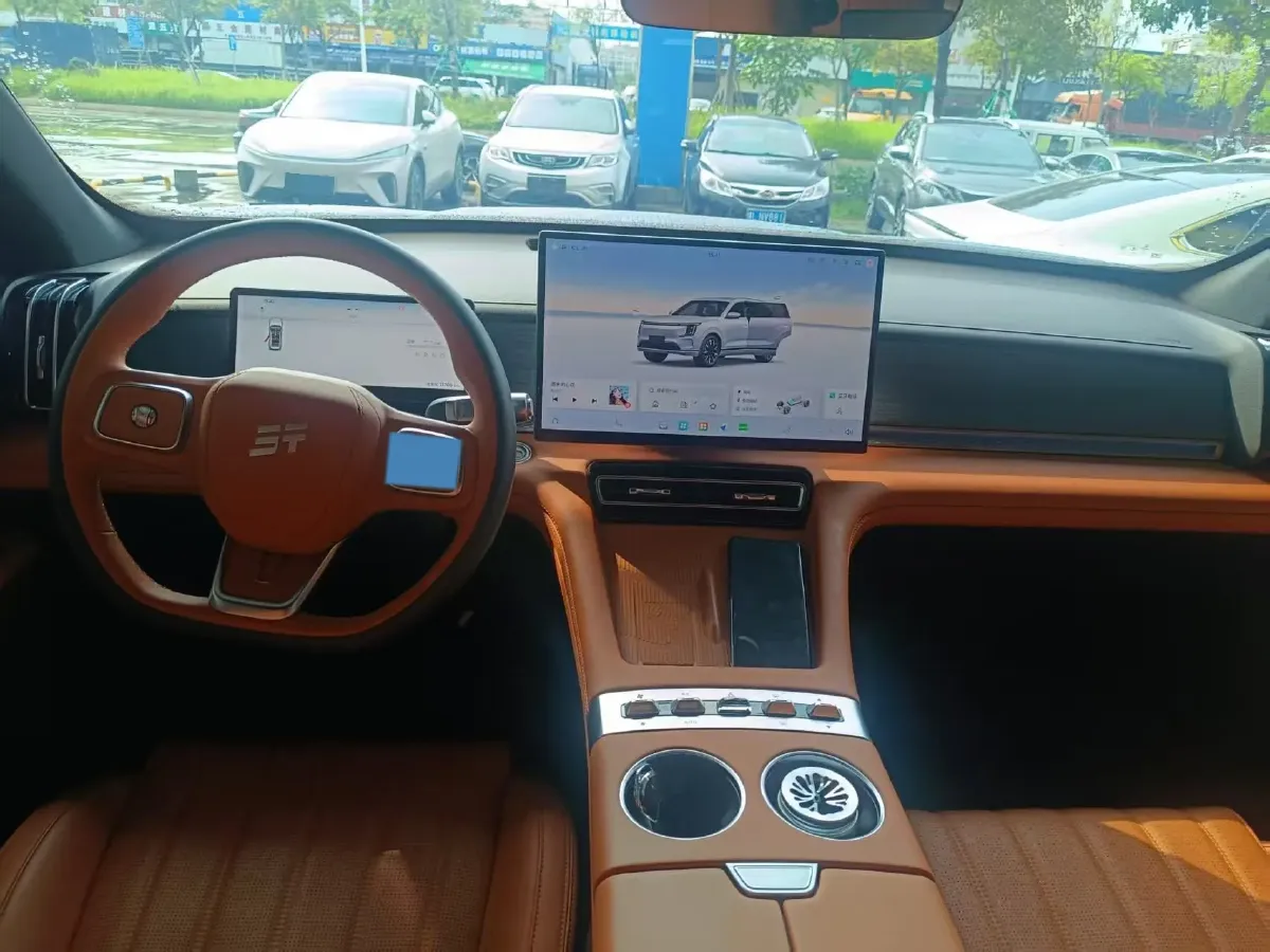 2025 Chery Tiggo8 PLUS C-DM 1.5T 156HP L4 1DHT PHEV,autocango,china used car exporter,china ev exporter,chinese used car exporter,chinese used ev exporter