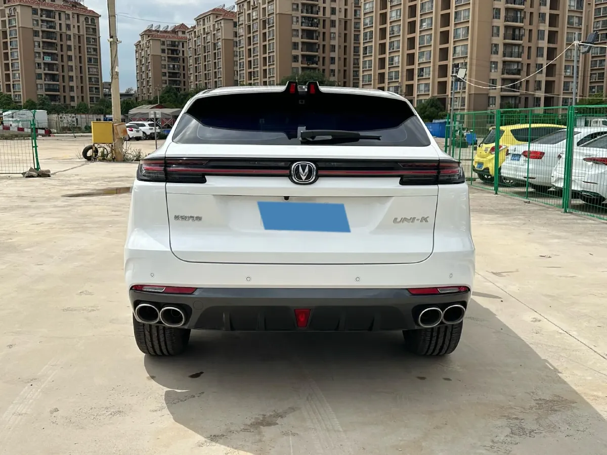 2021 ChangAn UNI-K 2.0T 233HP L4 8AT,autocango,china used car exporter,china ev exporter,chinese used car exporter,chinese used ev exporter