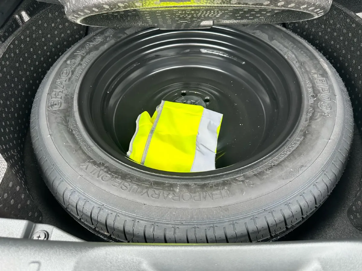 2021 ChangAn UNI-K 2.0T 233HP L4 8AT,autocango,china used car exporter,china ev exporter,chinese used car exporter,chinese used ev exporter