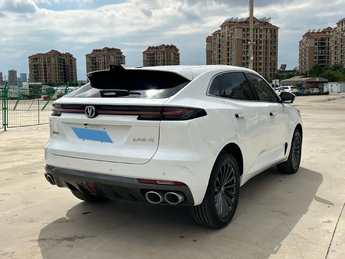 2021 ChangAn UNI-K 2.0T 233HP L4 8AT,autocango,china used car exporter,china ev exporter,chinese used car exporter,chinese used ev exporter