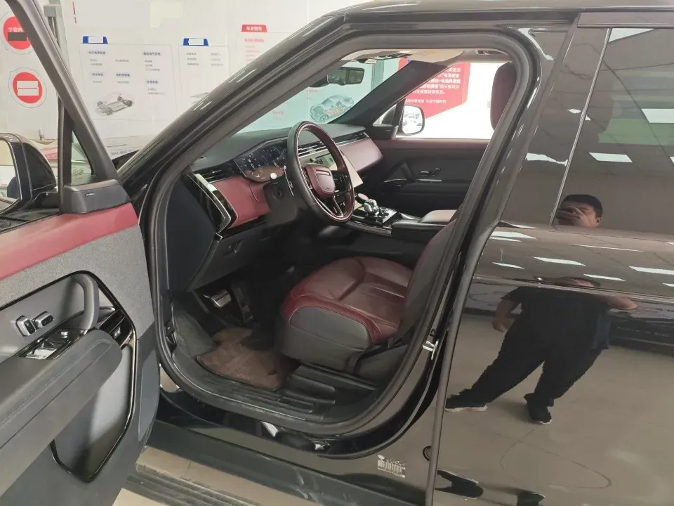 2023 Land Rover Range Rover Sport 3.0T 400HP L6 8AT,autocango,china used car exporter,china ev exporter,chinese used car exporter,chinese used ev exporter