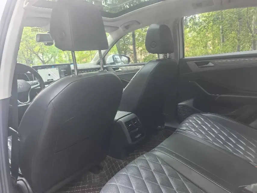 2023 Volkswagen Sagitar 1.4T 150HP L4 7DCT,autocango,china used car exporter,china ev exporter,chinese used car exporter,chinese used ev exporter