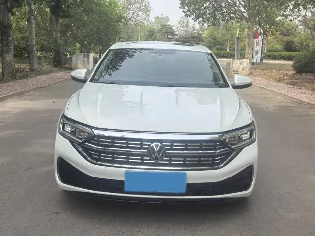 2023 Volkswagen Sagitar 1.4T 150HP L4 7DCT,autocango,china used car exporter,china ev exporter,chinese used car exporter,chinese used ev exporter