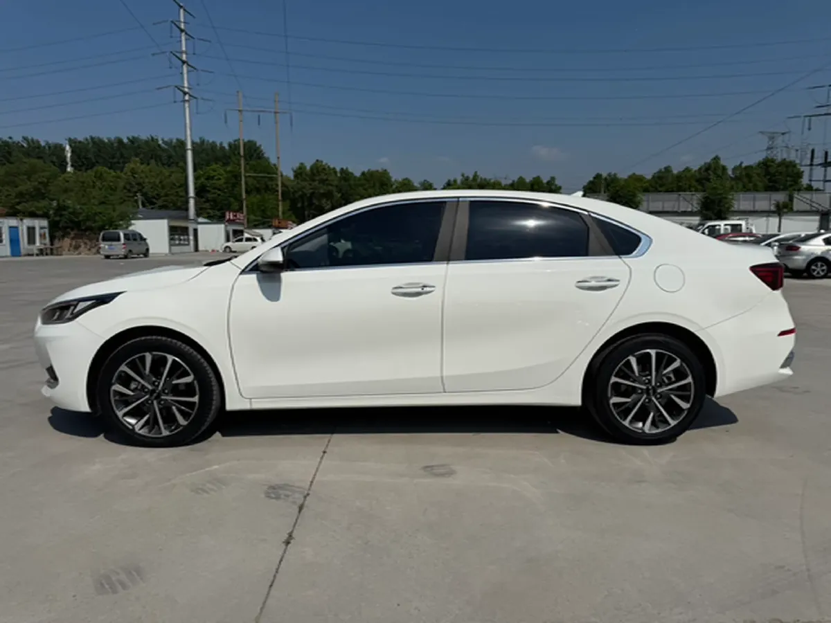 2021 Kia K3 1.5L 115HP L4 CVT,autocango,china used car exporter,china ev exporter,chinese used car exporter,chinese used ev exporter