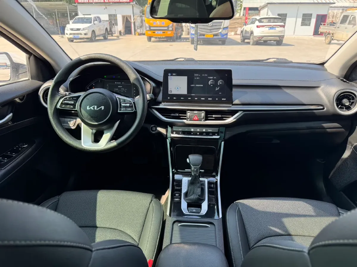 2021 Kia K3 1.5L 115HP L4 CVT,autocango,china used car exporter,china ev exporter,chinese used car exporter,chinese used ev exporter