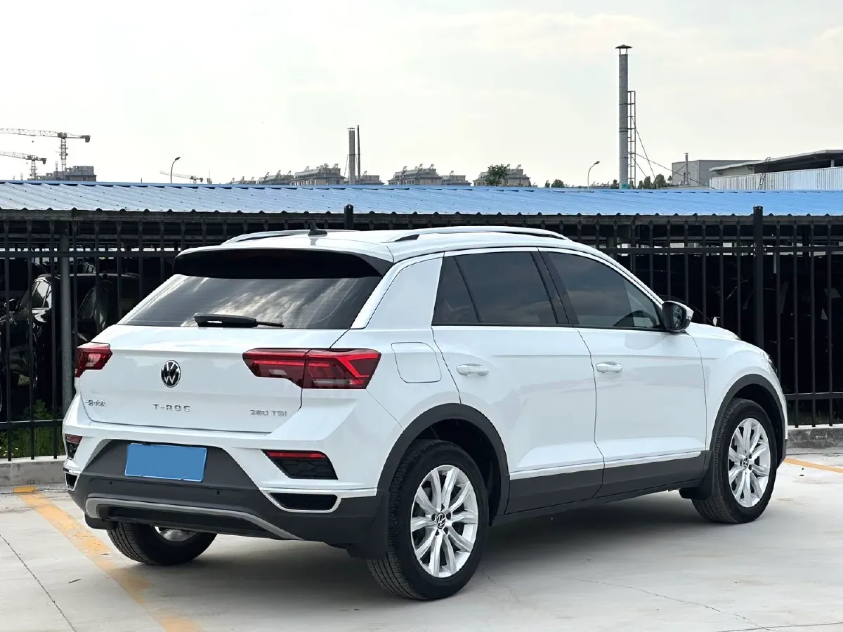 2022 Volkswagen T-Roc 1.4T 150HP L4 7DCT,autocango,china used car exporter,china ev exporter,chinese used car exporter,chinese used ev exporter