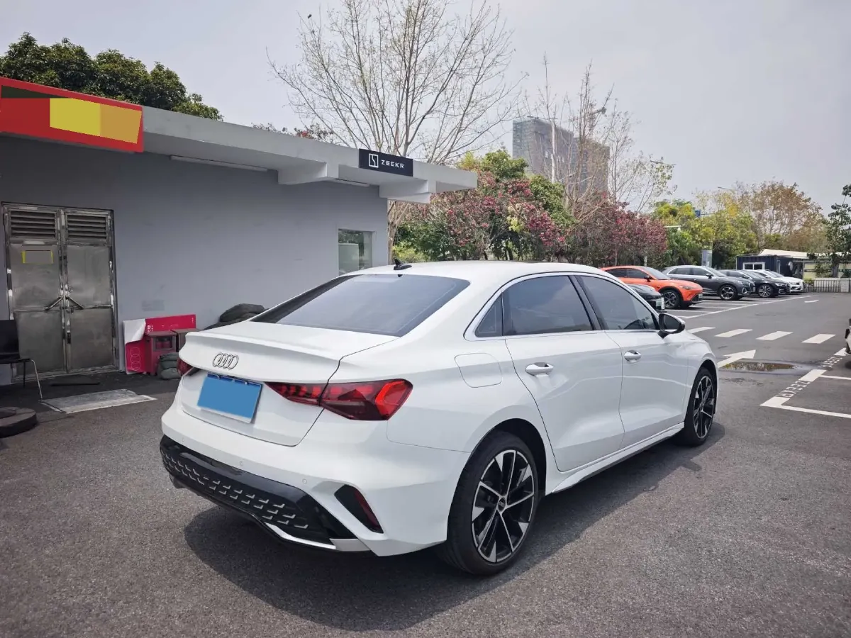 2025 Audi A3 1.5T 160HP L4 7DCT,autocango,china used car exporter,china ev exporter,chinese used car exporter,chinese used ev exporter