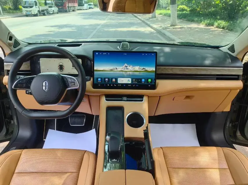 2022 Isuzu Mu-X 2.0T 220HP L4 8AT,autocango,china used car exporter,china ev exporter,chinese used car exporter,chinese used ev exporter