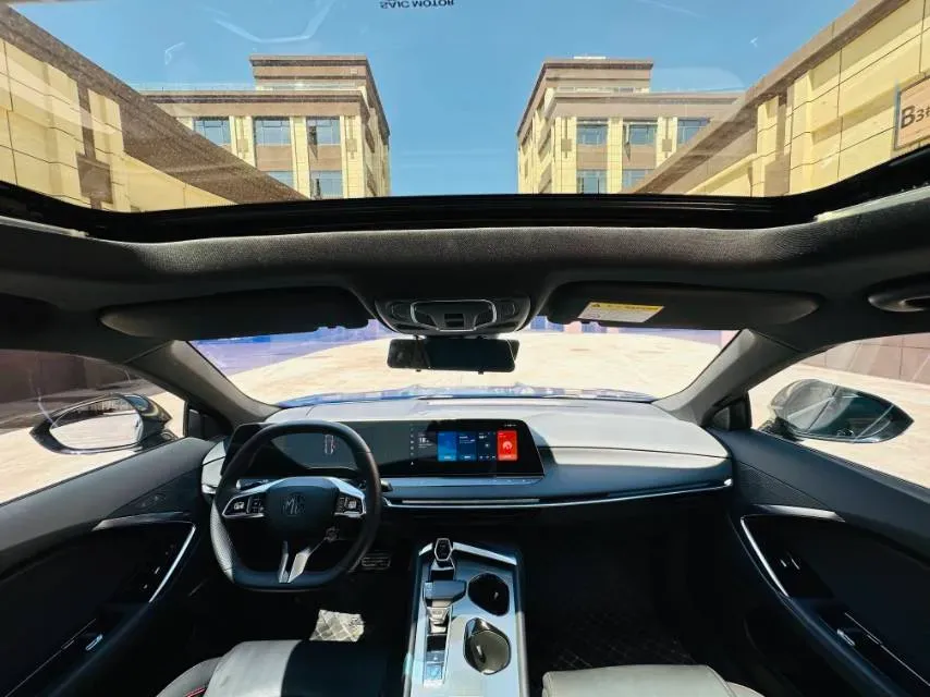 2023 MG 7 2.0T 261HP L4 9AT,autocango,china used car exporter,china ev exporter,chinese used car exporter,chinese used ev exporter