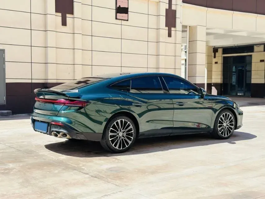 2023 MG 7 2.0T 261HP L4 9AT,autocango,china used car exporter,china ev exporter,chinese used car exporter,chinese used ev exporter