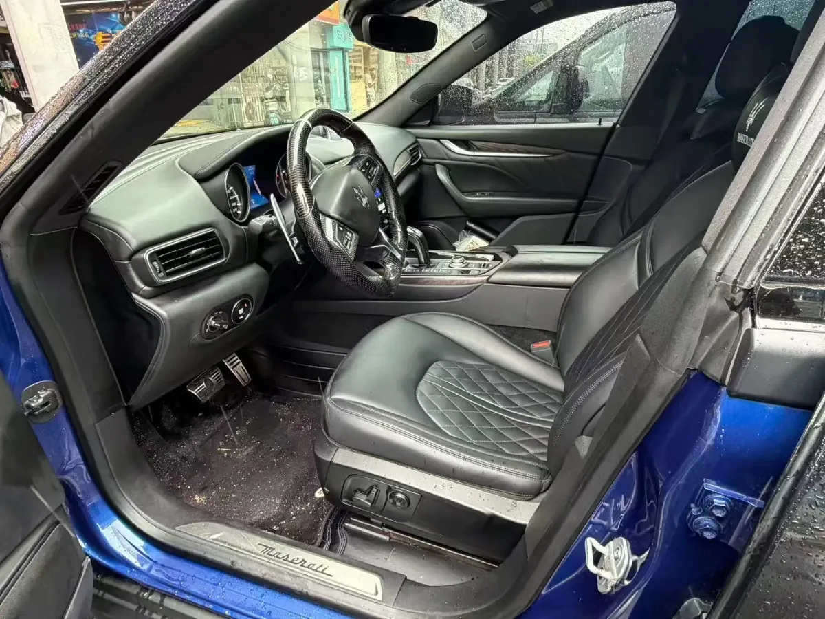 2019 Maserati Levante 3.0T 350HP V6 8AT,autocango,china used car exporter,china ev exporter,chinese used car exporter,chinese used ev exporter