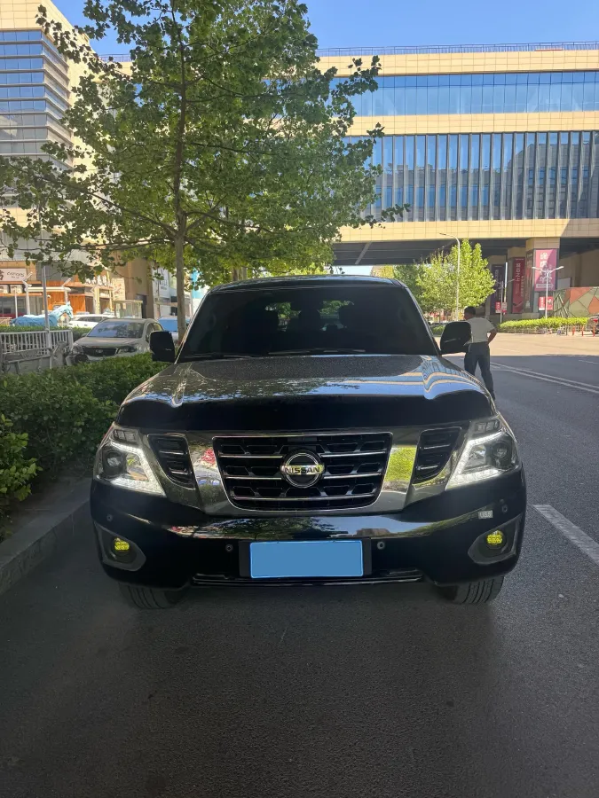 2018 Nissan Patrol 4.0L 279HP V6 7AT,autocango,china used car exporter,china ev exporter,chinese used car exporter,chinese used ev exporter