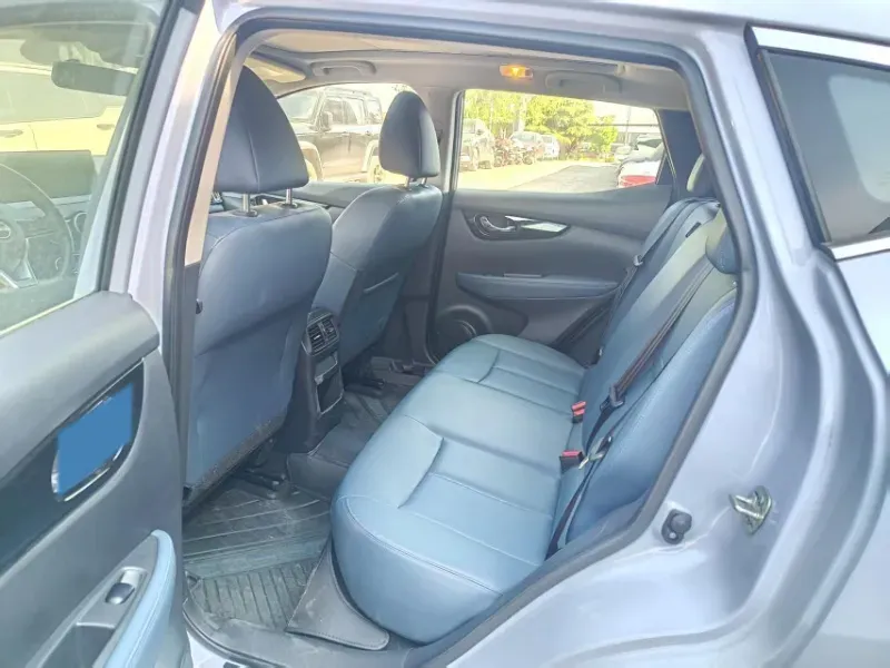 2025 Nissan Qashqai 2.0L 151HP L4 CVT,autocango,china used car exporter,china ev exporter,chinese used car exporter,chinese used ev exporter