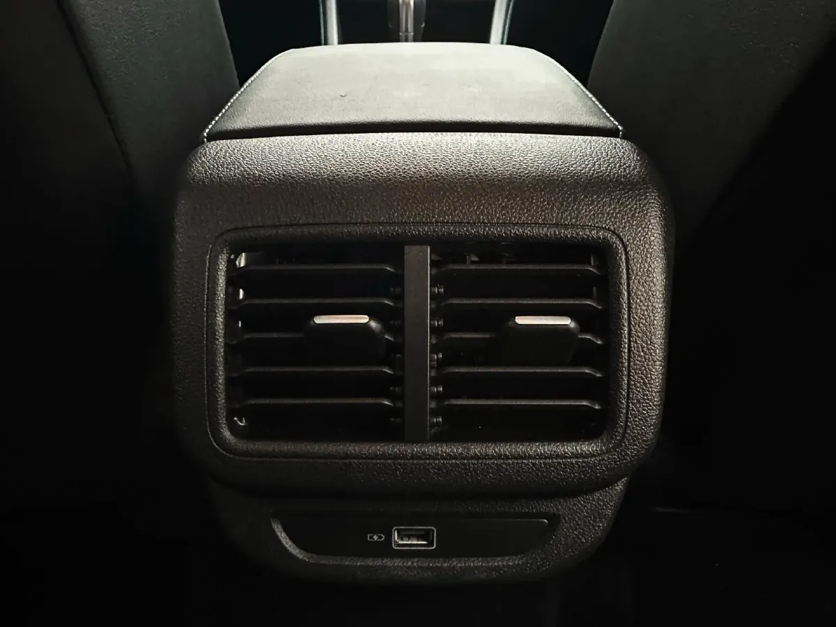 2023 Jetta VS5 1.4T 150HP L4 6AT,autocango,china used car exporter,china ev exporter,chinese used car exporter,chinese used ev exporter