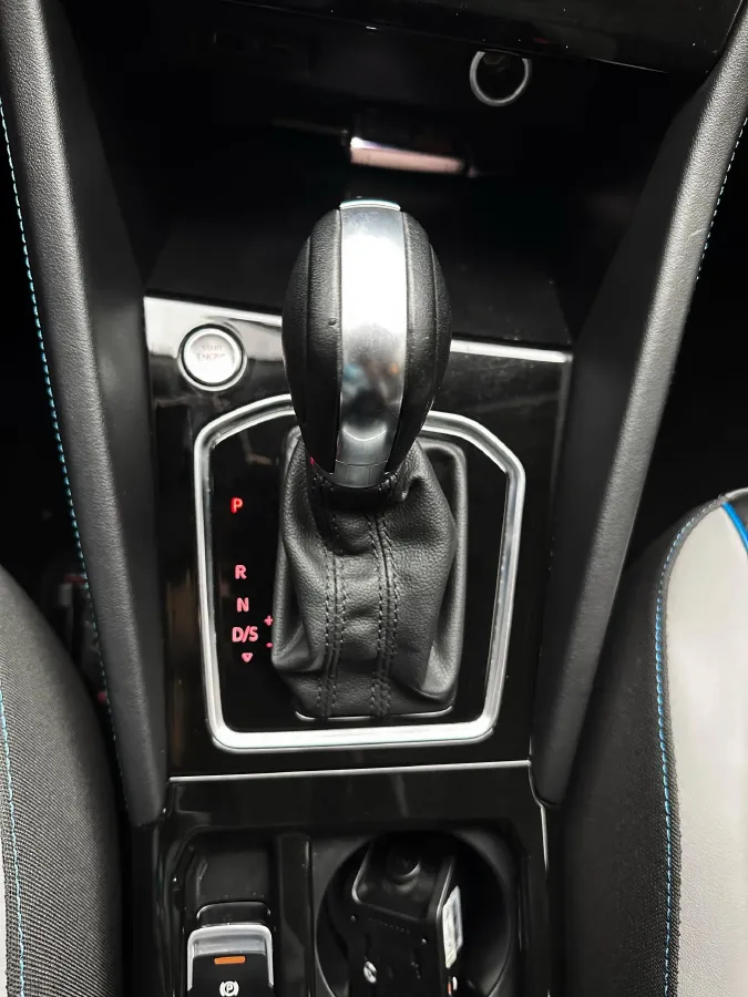 2023 Jetta VS5 1.4T 150HP L4 6AT,autocango,china used car exporter,china ev exporter,chinese used car exporter,chinese used ev exporter