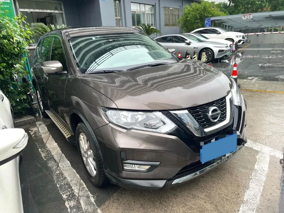 2021 Nissan X-Trail 2.0L 151HP L4 CVT,autocango,china used car exporter,china ev exporter,chinese used car exporter,chinese used ev exporter