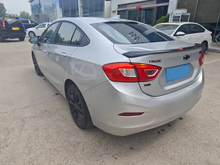 2018 Chevrolet Cruze 1.5L 114HP L4 6AT,autocango,china used car exporter,china ev exporter,chinese used car exporter,chinese used ev exporter