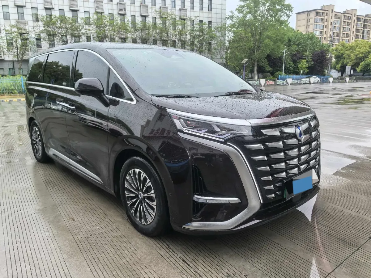 2024 Denza D9 1.5T 139HP L4 E-CVT PHEV 40KWH,autocango,china used car exporter,china ev exporter,chinese used car exporter,chinese used ev exporter