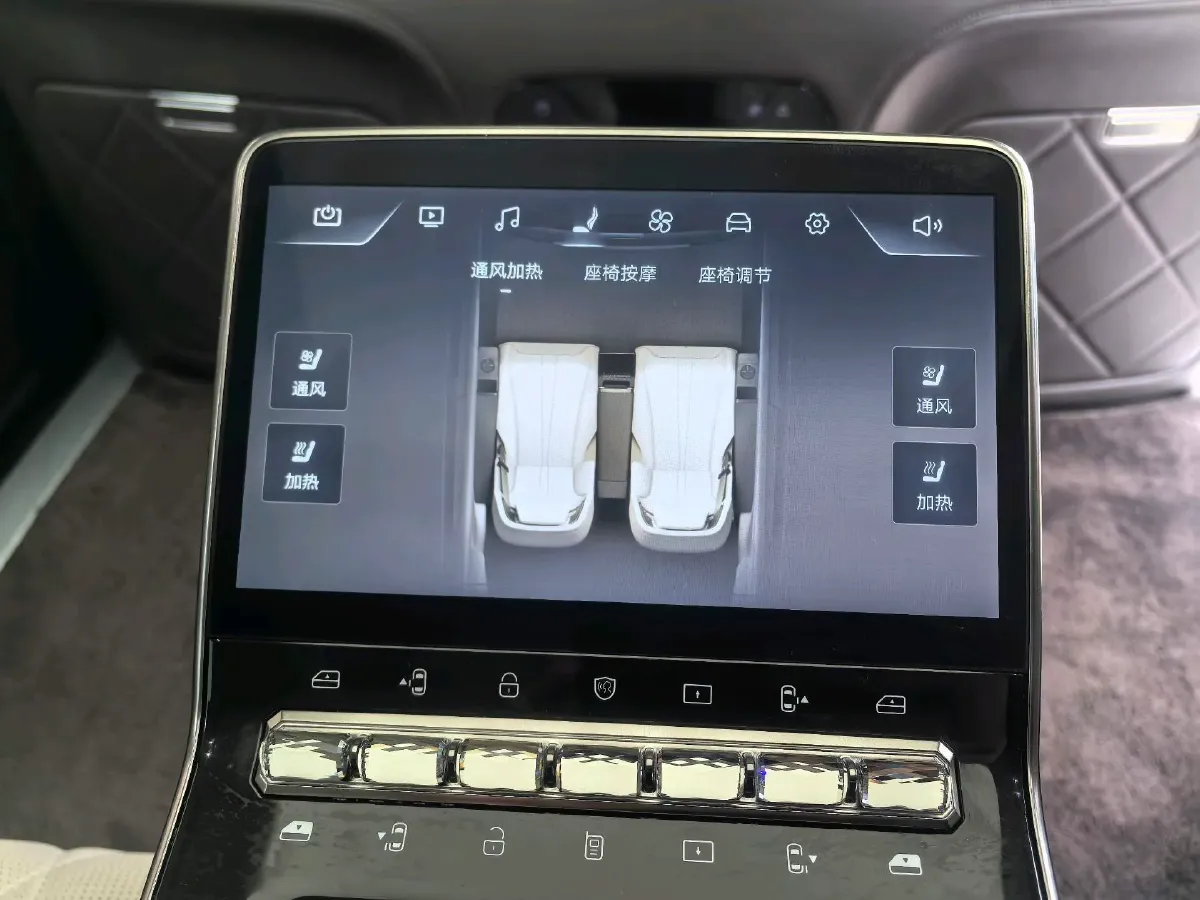 2024 Denza D9 1.5T 139HP L4 E-CVT PHEV 40KWH,autocango,china used car exporter,china ev exporter,chinese used car exporter,chinese used ev exporter