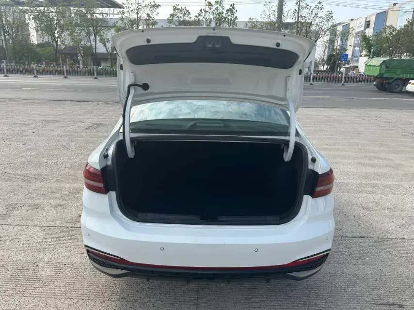 2023 Volkswagen Lavida 1.4T 150HP L4 7DCT,autocango,china used car exporter,china ev exporter,chinese used car exporter,chinese used ev exporter