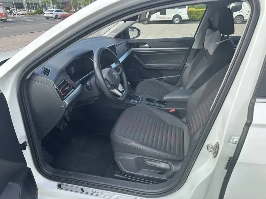 2023 Volkswagen Lavida 1.4T 150HP L4 7DCT,autocango,china used car exporter,china ev exporter,chinese used car exporter,chinese used ev exporter