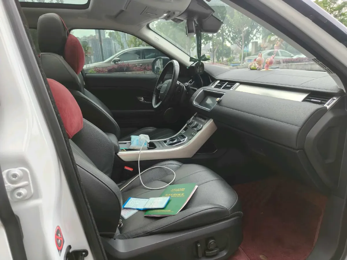 2018 Land Rover Range Rover Evoque 2.0T 241HP L4 9AT,autocango,china used car exporter,china ev exporter,chinese used car exporter,chinese used ev exporter