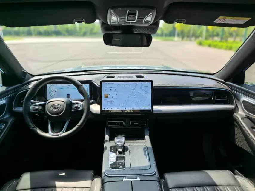 2024 GAC Trumpchi GS8 2.0T 252HP L4 8AT,autocango,china used car exporter,china ev exporter,chinese used car exporter,chinese used ev exporter