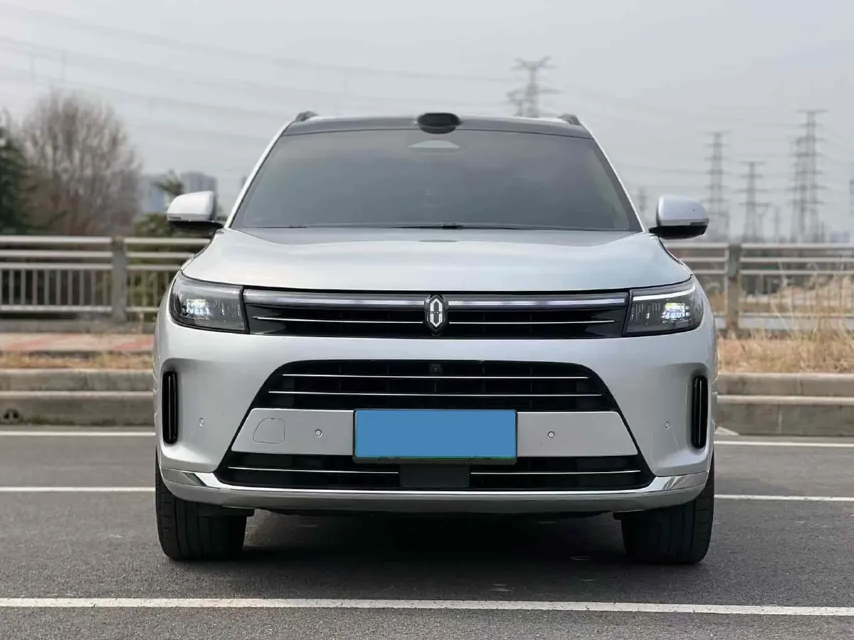 2024 AITO AITO M7 1.5T 152HP L4 REEV 40KWH,autocango,china used car exporter,china ev exporter,chinese used car exporter,chinese used ev exporter