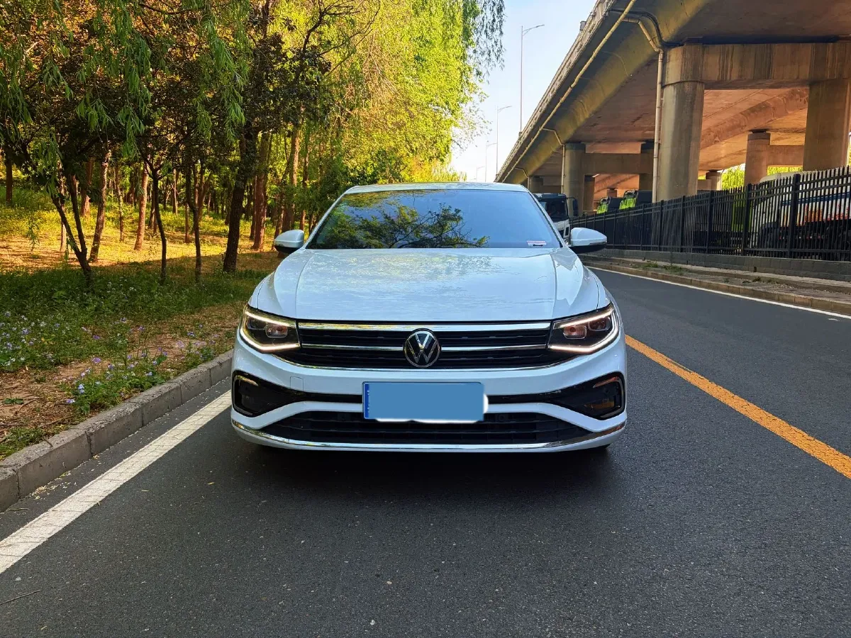 2023 Volkswagen Bora 1.2T 116HP L4 7DCT,autocango,china used car exporter,china ev exporter,chinese used car exporter,chinese used ev exporter