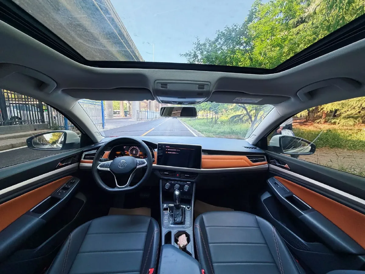 2023 Volkswagen Bora 1.2T 116HP L4 7DCT,autocango,china used car exporter,china ev exporter,chinese used car exporter,chinese used ev exporter