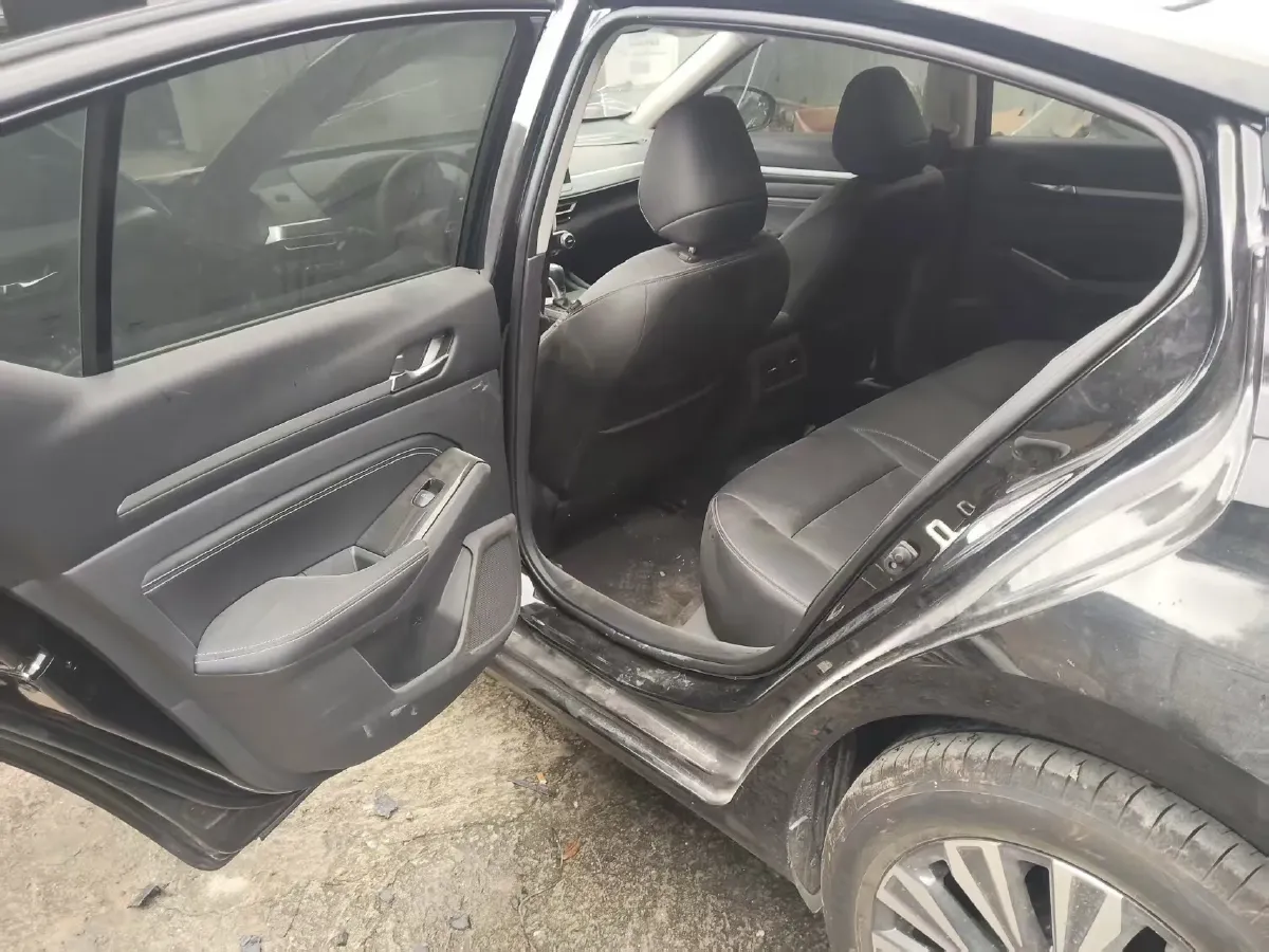 2025 Nissan Teana 2.0L 156HP L4 CVT,autocango,china used car exporter,china ev exporter,chinese used car exporter,chinese used ev exporter