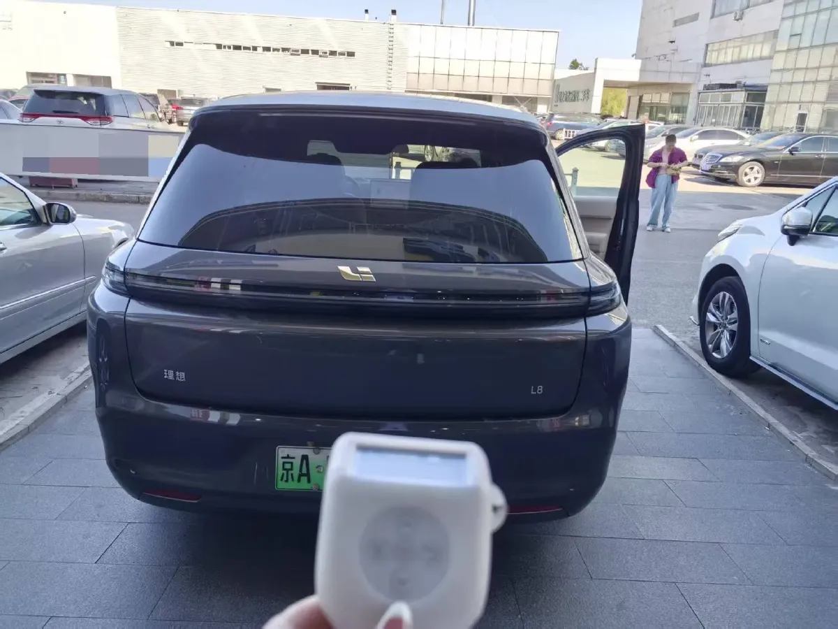2023 Li L7 Range Extended 154HP REEV 40.9KWH,autocango,china used car exporter,china ev exporter,chinese used car exporter,chinese used ev exporter