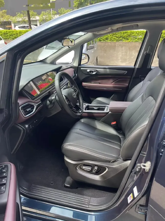 2021 GAC Trumpchi M6 1.5T 169HP L4 6AT,autocango,china used car exporter,china ev exporter,chinese used car exporter,chinese used ev exporter