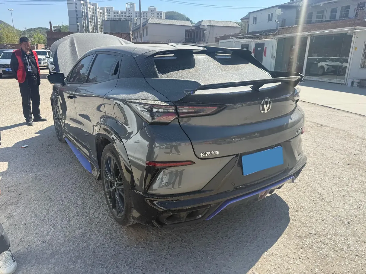 2023 ChangAn UNI-T 1.5T 188HP L4 7DCT,autocango,china used car exporter,china ev exporter,chinese used car exporter,chinese used ev exporter