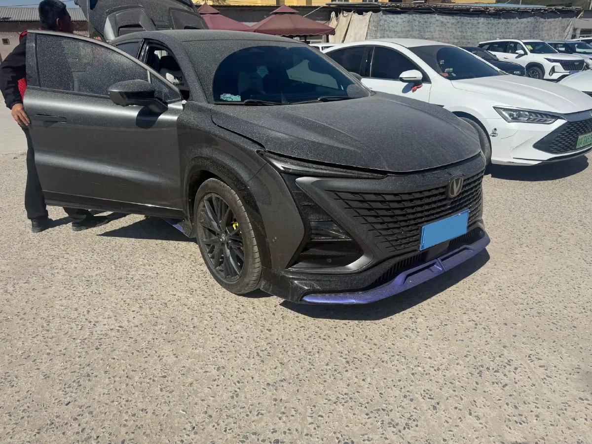 2023 ChangAn UNI-T 1.5T 188HP L4 7DCT,autocango,china used car exporter,china ev exporter,chinese used car exporter,chinese used ev exporter