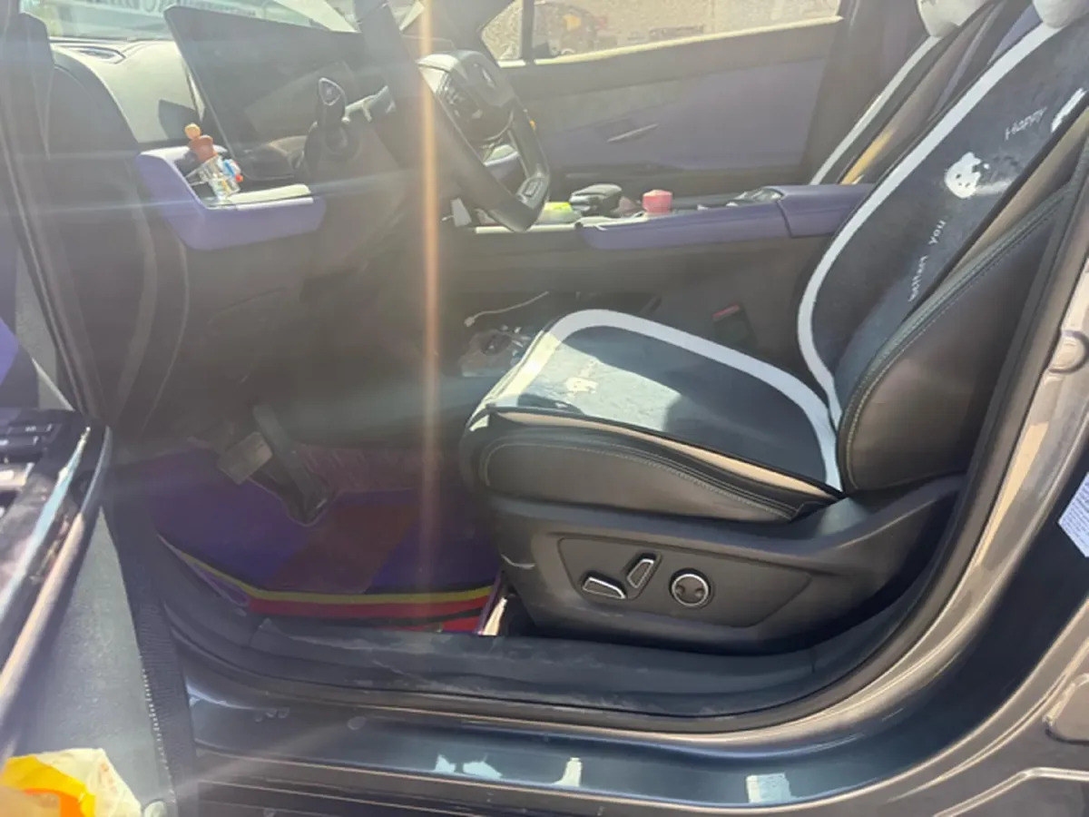 2023 ChangAn UNI-T 1.5T 188HP L4 7DCT,autocango,china used car exporter,china ev exporter,chinese used car exporter,chinese used ev exporter