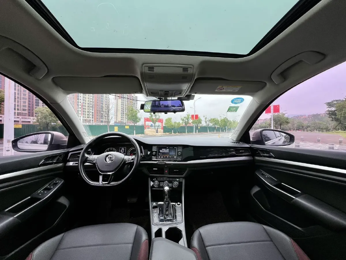 2019 MAXUS T70 2.0T 163HP L4 6AT,autocango,china used car exporter,china ev exporter,chinese used car exporter,chinese used ev exporter