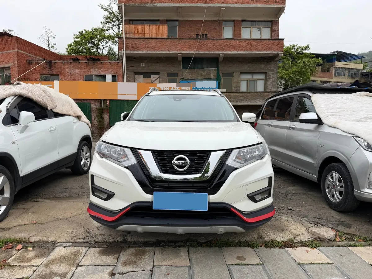 2021 Nissan X-Trail 2.0L 151HP L4 CVT,autocango,china used car exporter,china ev exporter,chinese used car exporter,chinese used ev exporter