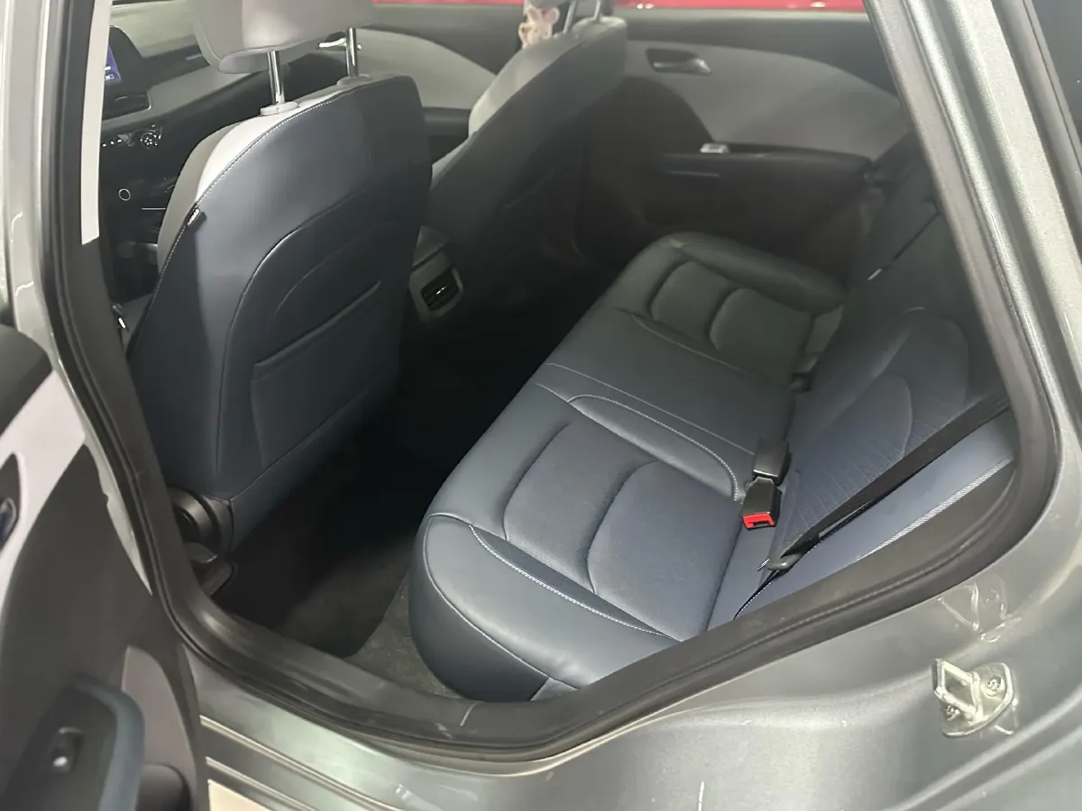 2024 Chevrolet Monza 1.5L 113HP L4 6DCT,autocango,china used car exporter,china ev exporter,chinese used car exporter,chinese used ev exporter