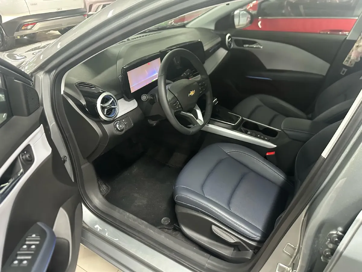 2024 Chevrolet Monza 1.5L 113HP L4 6DCT,autocango,china used car exporter,china ev exporter,chinese used car exporter,chinese used ev exporter