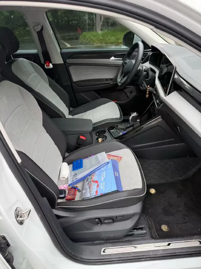 2024 Volkswagen Tayron X 2.0T 186HP L4 7DCT,autocango,china used car exporter,china ev exporter,chinese used car exporter,chinese used ev exporter