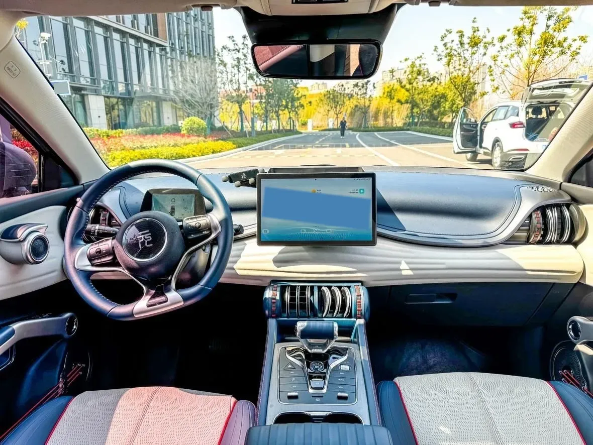 2022 Foton Grand General G7 2.0T 238HP L4 8AT,autocango,china used car exporter,china ev exporter,chinese used car exporter,chinese used ev exporter