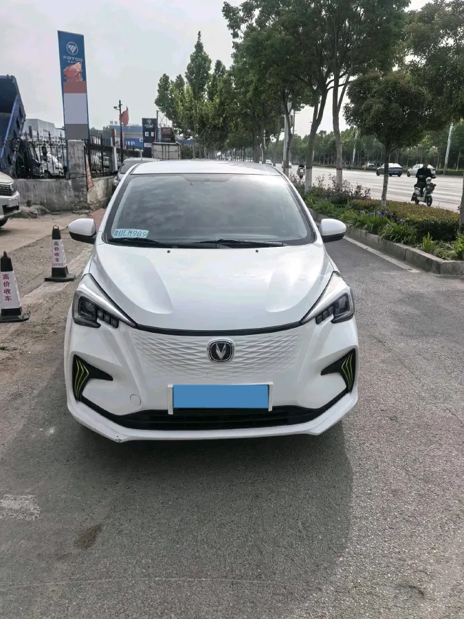 2022 ChangAn BenBen E-Star BEV 32.2KWH,autocango,china used car exporter,china ev exporter,chinese used car exporter,chinese used ev exporter