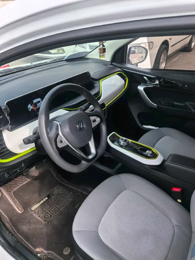 2022 ChangAn BenBen E-Star BEV 32.2KWH,autocango,china used car exporter,china ev exporter,chinese used car exporter,chinese used ev exporter