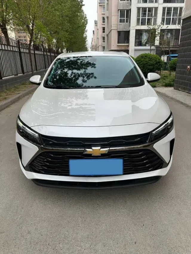 2024 Chevrolet Monza 1.5L 113HP L4 6DCT,autocango,china used car exporter,china ev exporter,chinese used car exporter,chinese used ev exporter