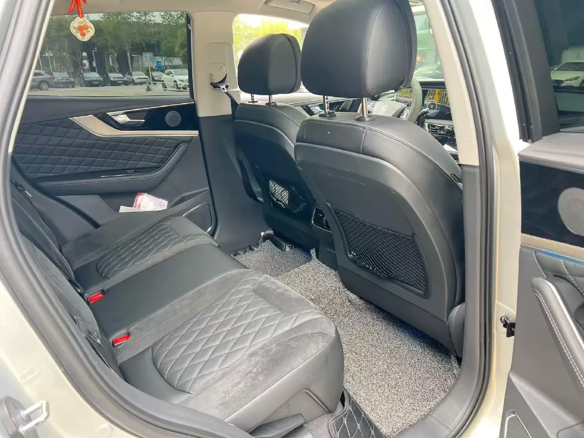 2019 HongQi HS5 2.0T 224HP L4 6AT,autocango,china used car exporter,china ev exporter,chinese used car exporter,chinese used ev exporter