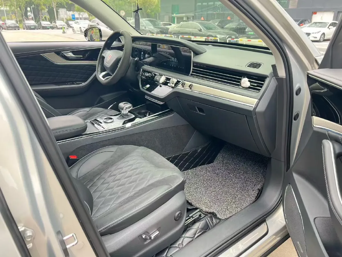 2019 HongQi HS5 2.0T 224HP L4 6AT,autocango,china used car exporter,china ev exporter,chinese used car exporter,chinese used ev exporter